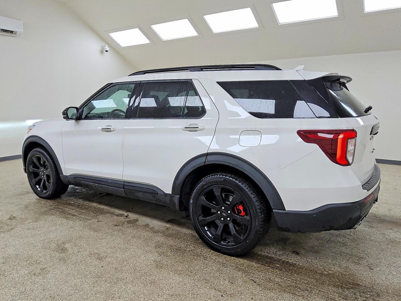 2021 FORD EXPLORER ST — снимка 2