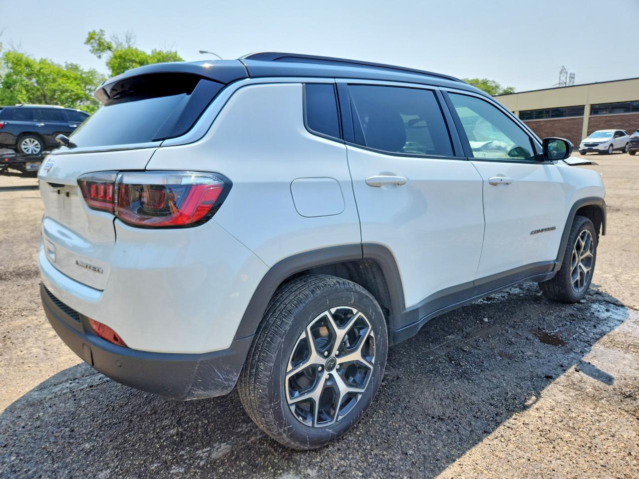 2025 JEEP COMPASS LIMITED — снимка 3