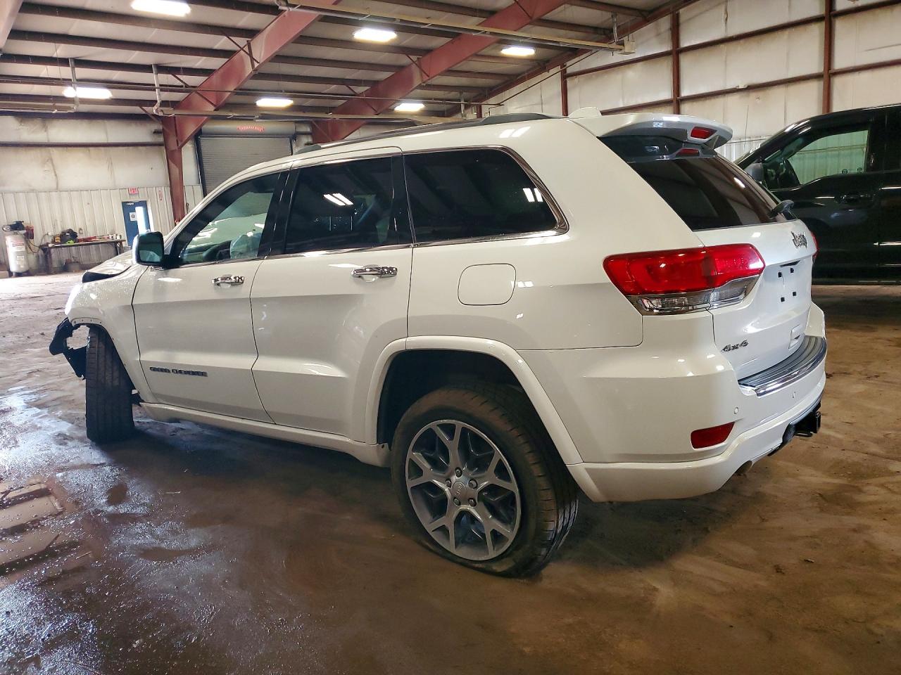 2019 JEEP GRAND CHEROKEE OVERLAND — снимка 2