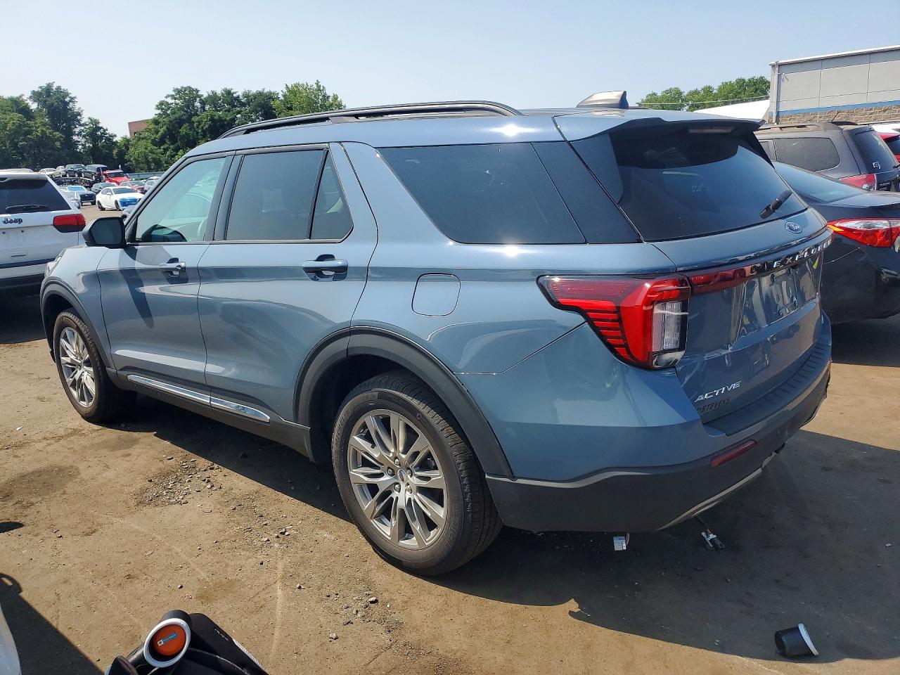 2025 FORD EXPLORER ACTIVE — снимка 2