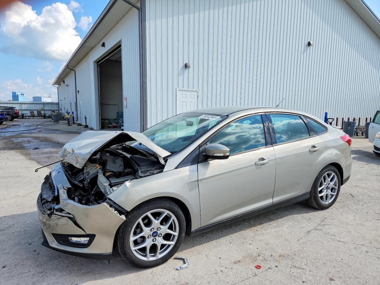 2015 FORD FOCUS SE