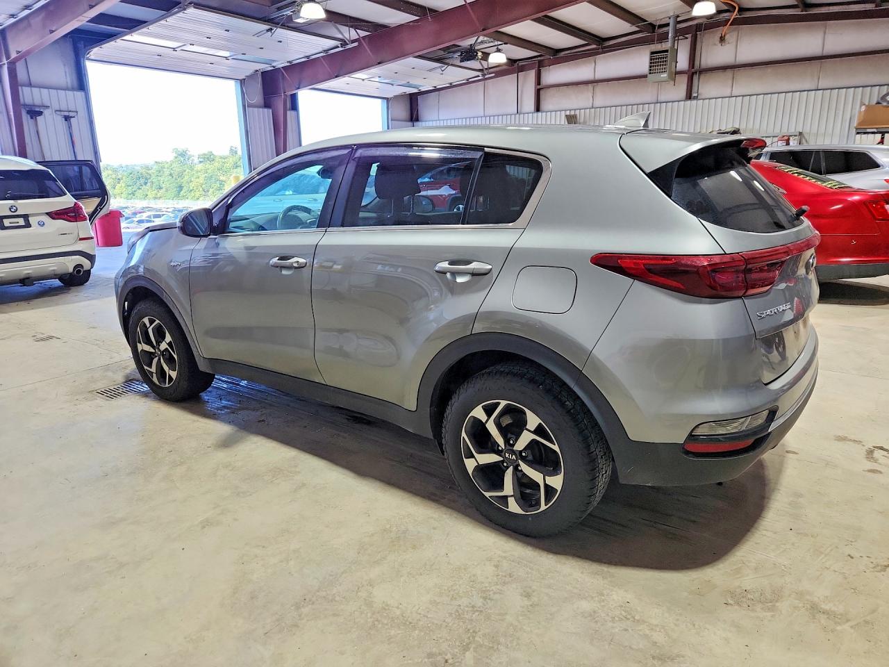 2021 KIA SPORTAGE LX — снимка 2