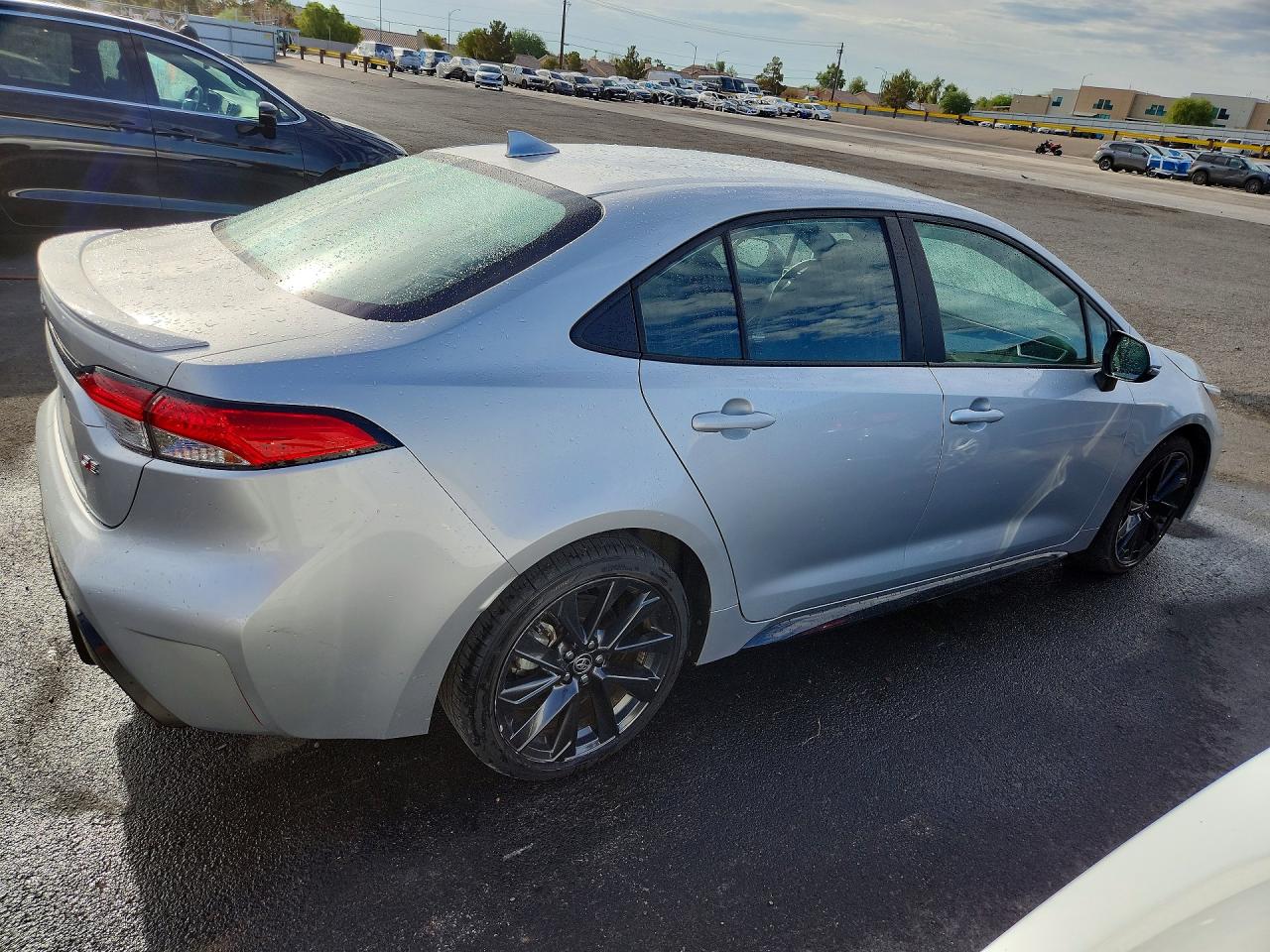 2025 TOYOTA COROLLA SE — снимка 3