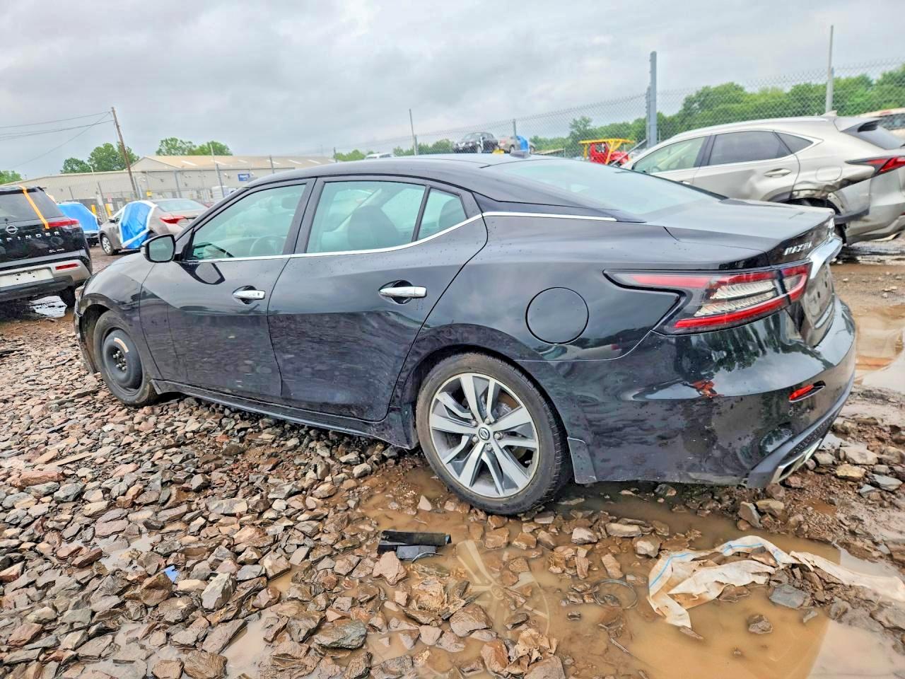 2019 NISSAN MAXIMA 3.5 SL — снимка 2