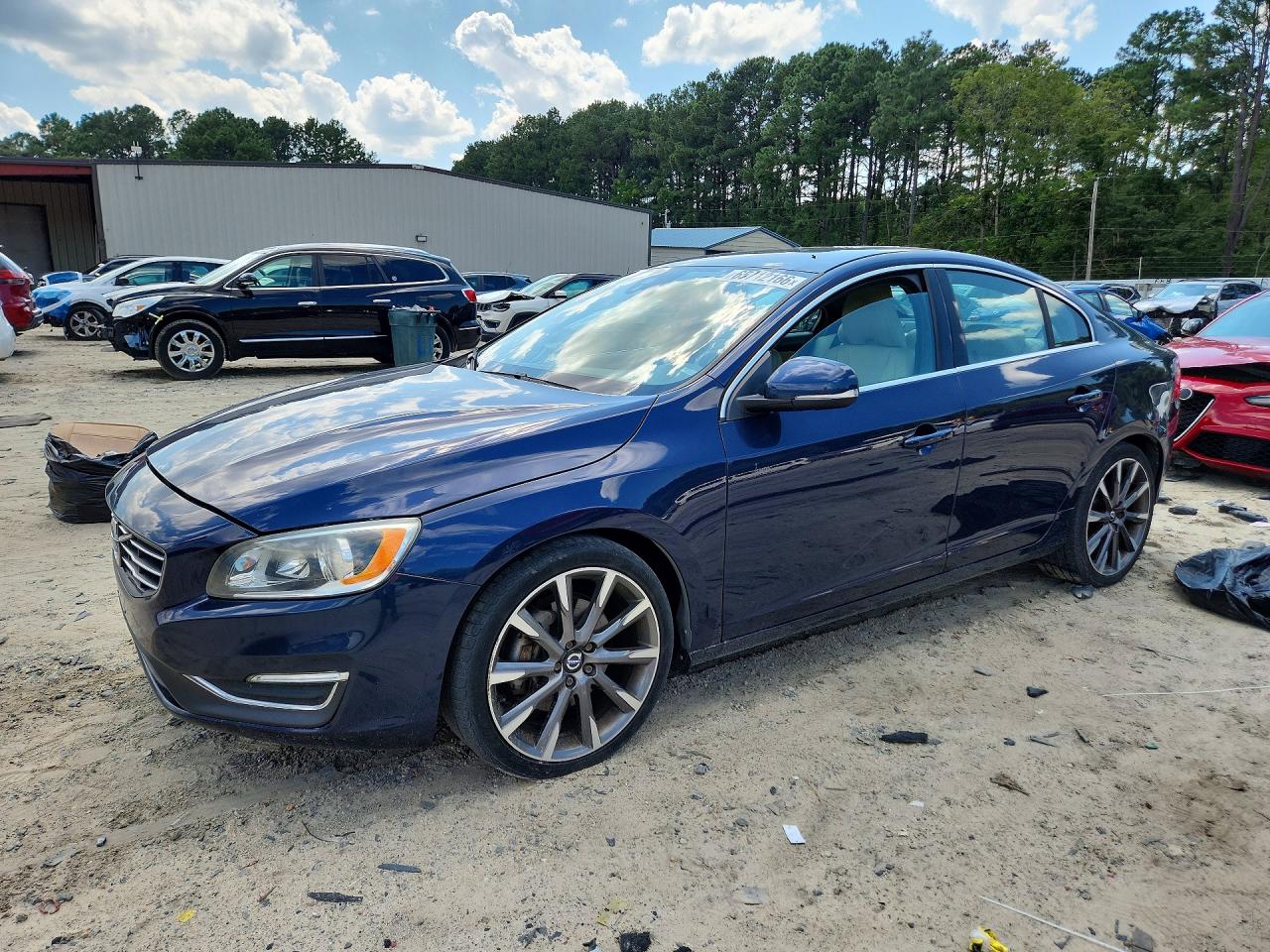 2015 VOLVO S60 PREMIER