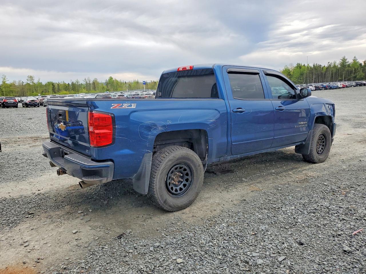 2017 CHEVROLET SILVERADO K1500 LT — снимка 3