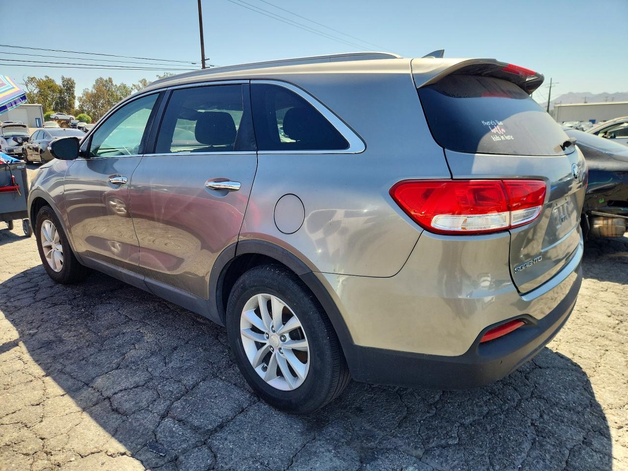 2016 KIA SORENTO LX V6 — снимка 2