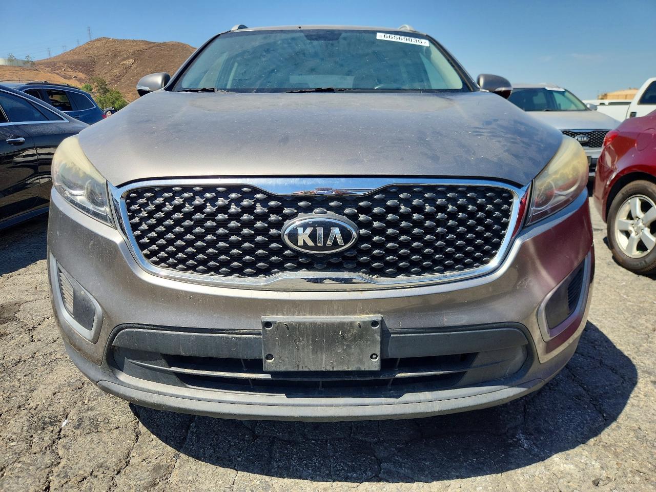 2016 KIA SORENTO LX V6 — снимка 5