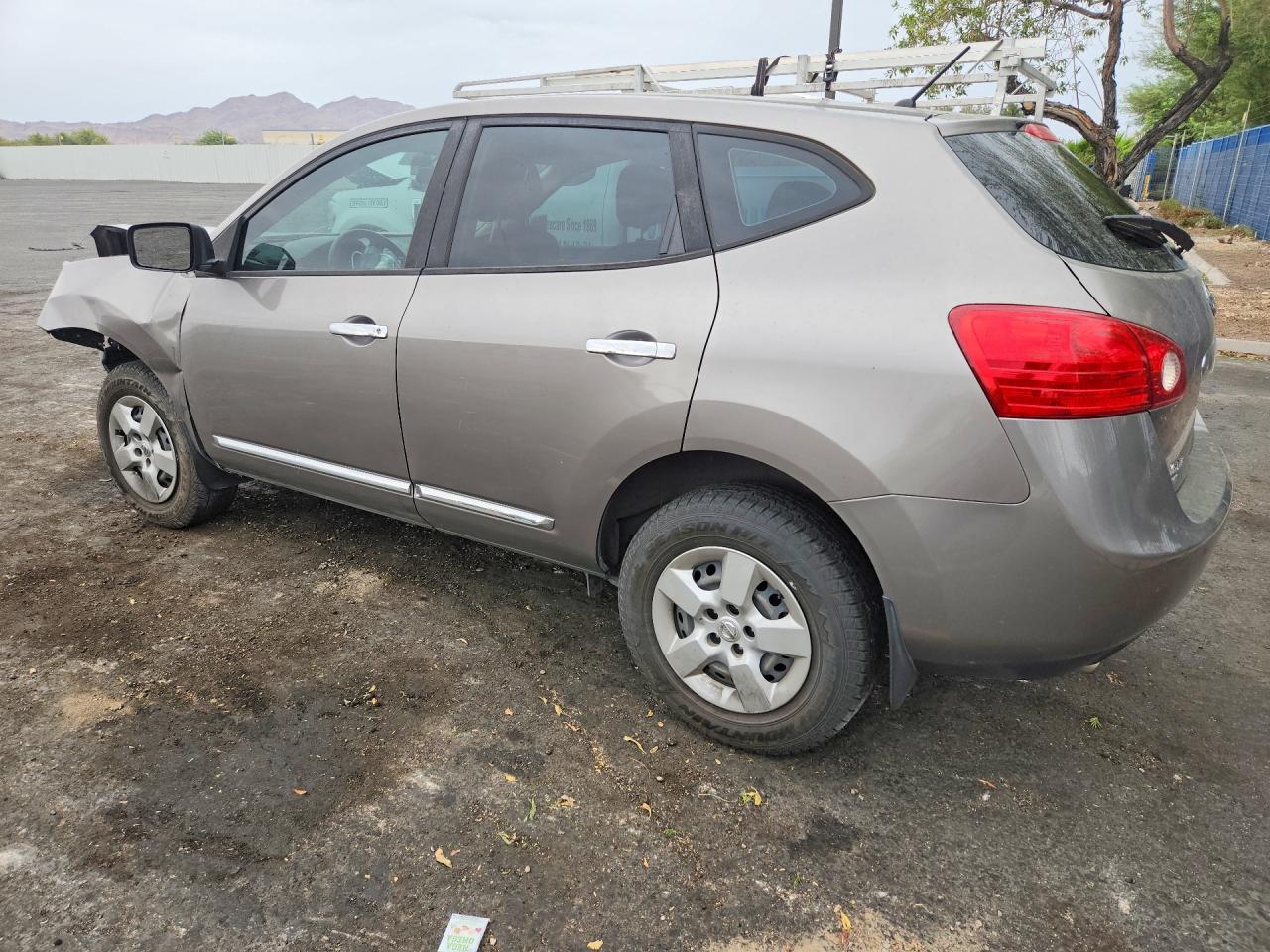 2015 NISSAN ROGUE SELECT S — снимка 2