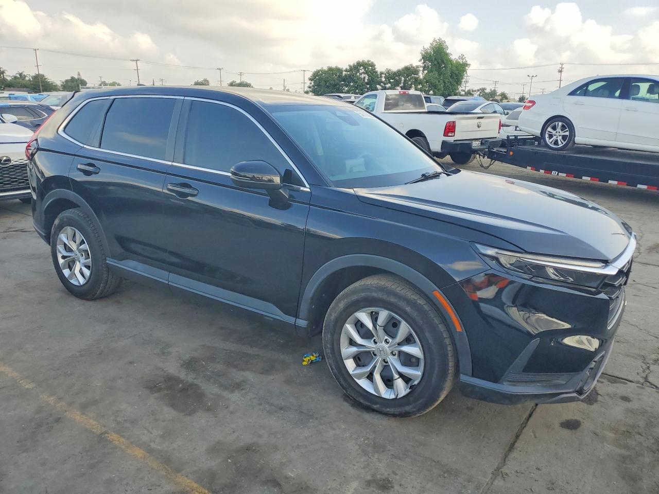 2023 HONDA CR-V LX — снимка 4