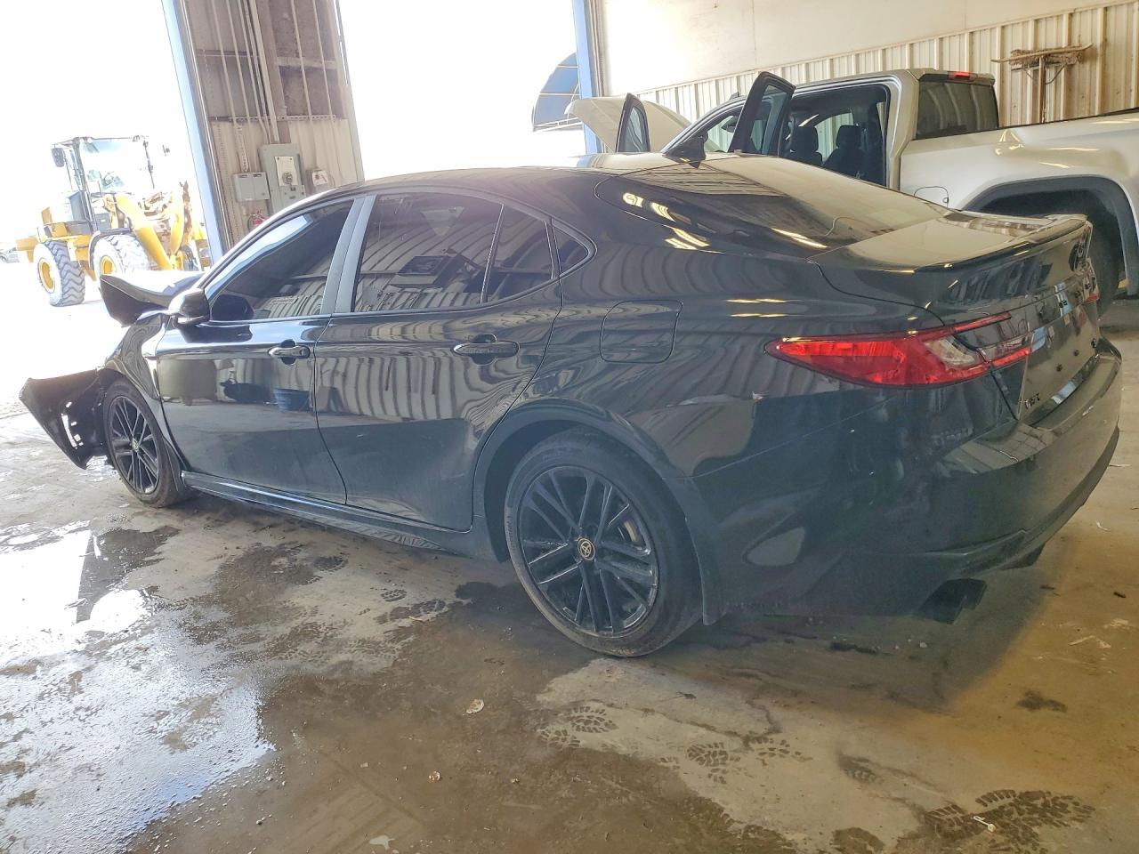 2026 TOYOTA CAMRY SE — снимка 2