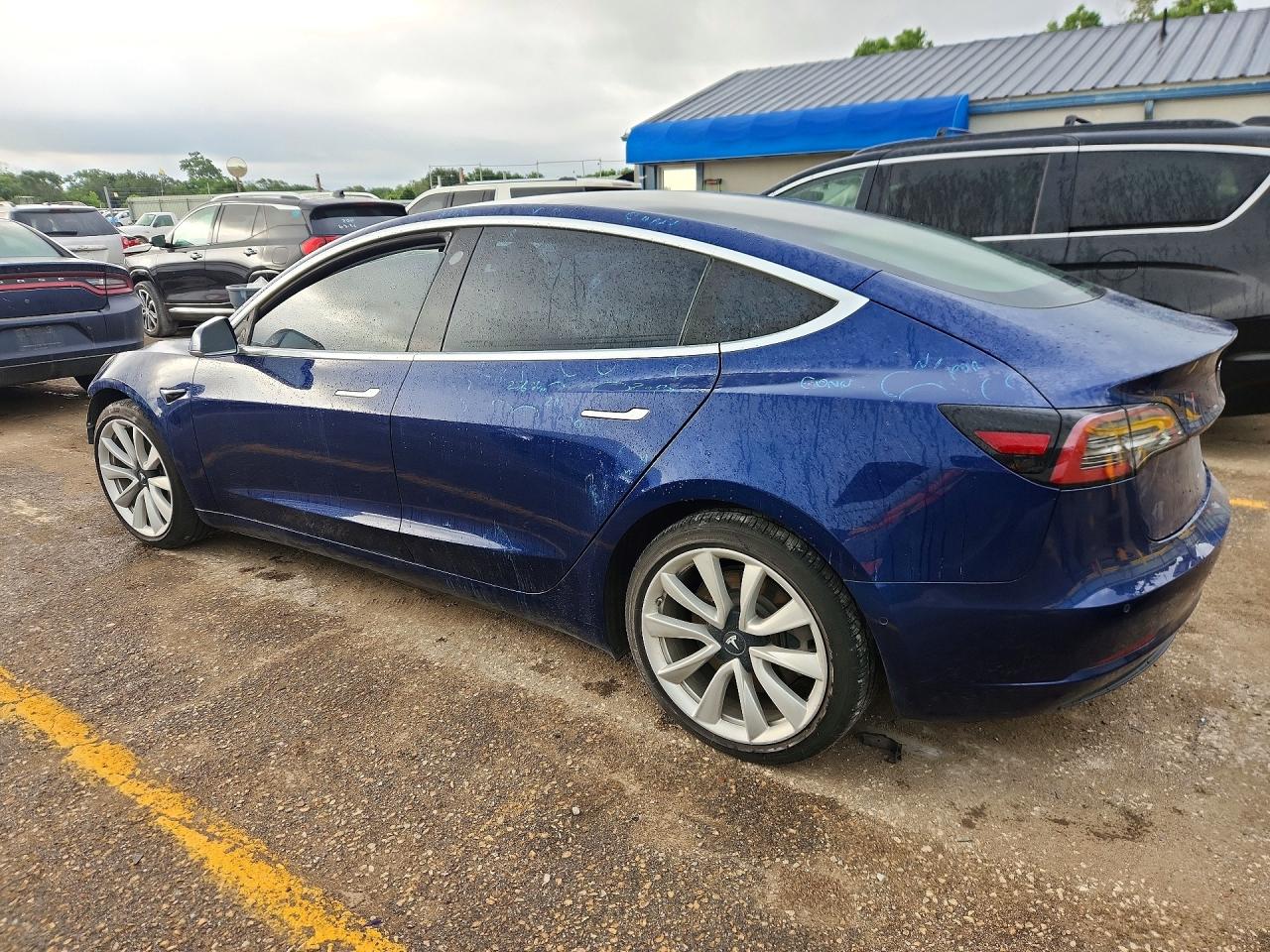 2018 TESLA MODEL 3 — снимка 2