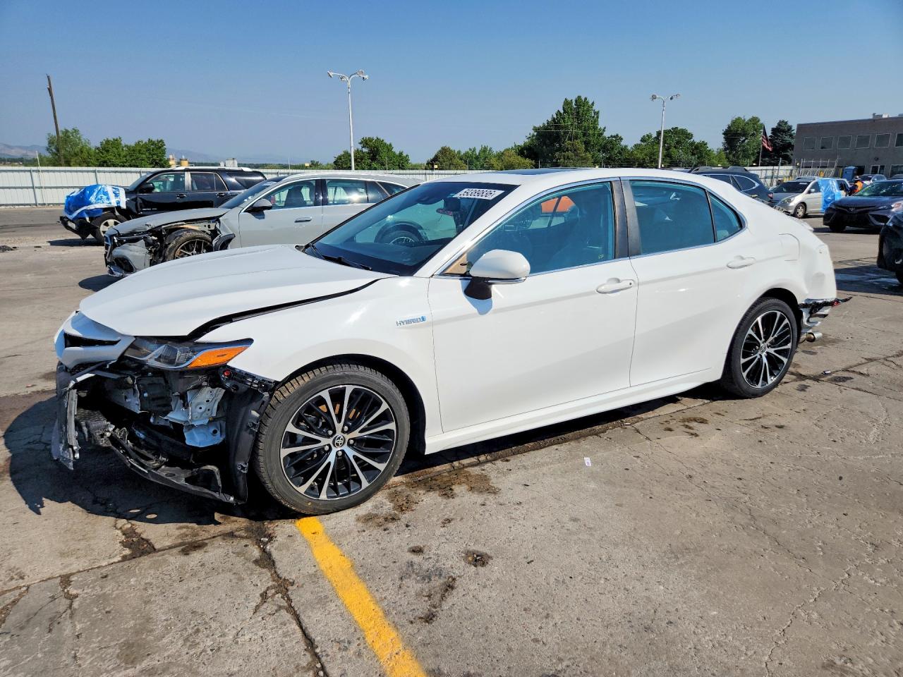 2020 TOYOTA CAMRY SE
