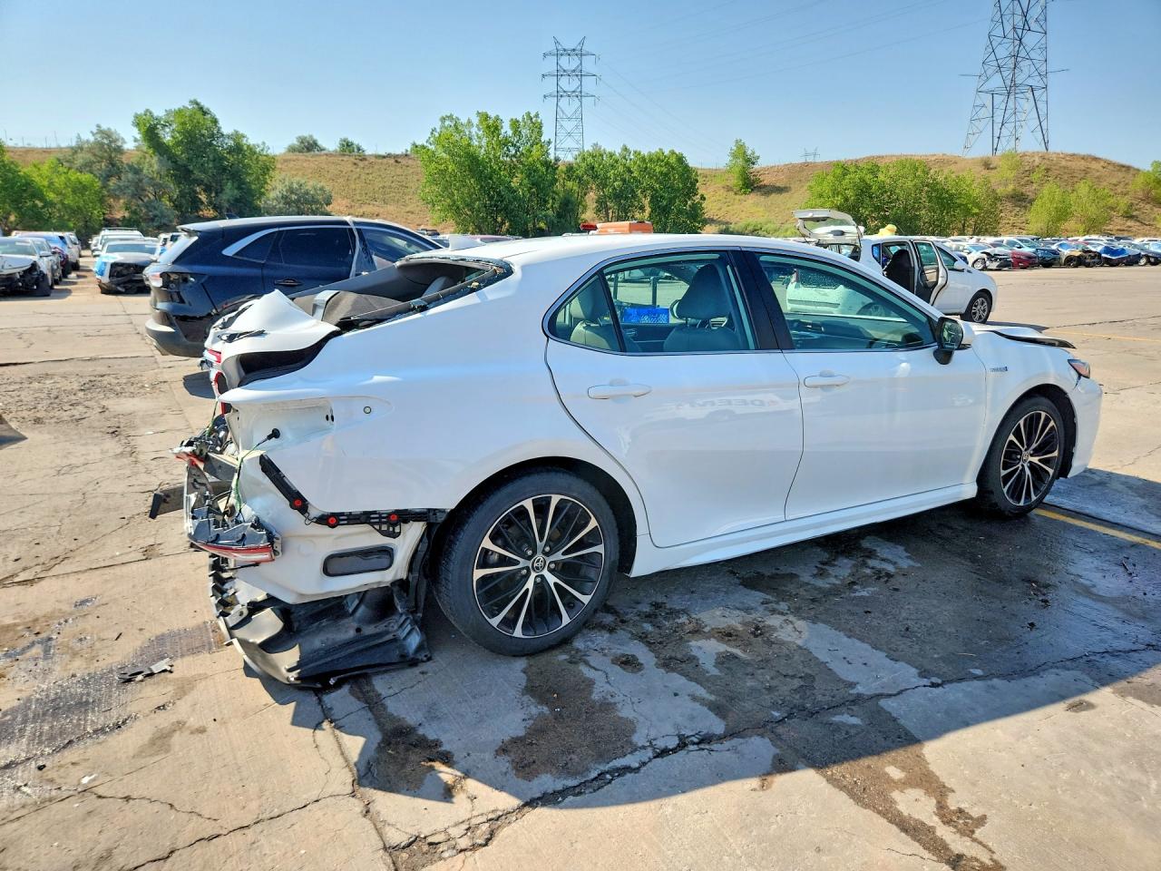 2020 TOYOTA CAMRY SE — снимка 3
