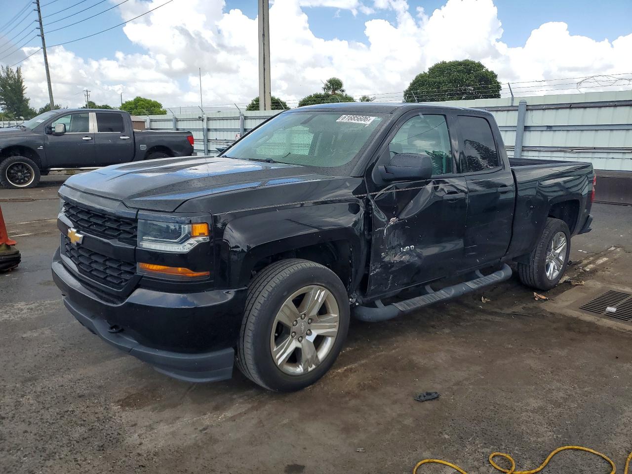 2017 CHEVROLET SILVERADO C1500 CUSTOM