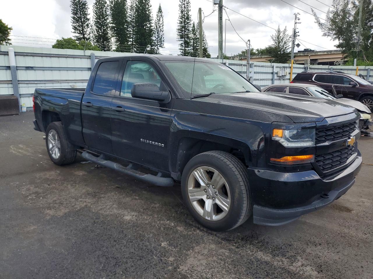 2017 CHEVROLET SILVERADO C1500 CUSTOM — снимка 4