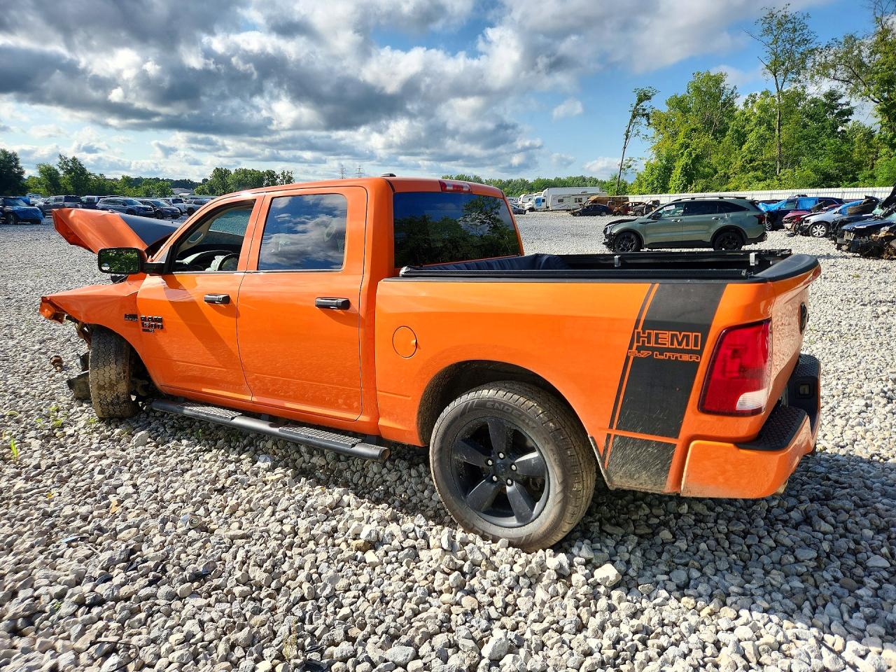 2019 RAM 1500 CLASSIC TRADESMAN — снимка 2