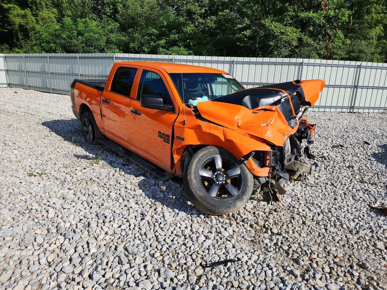2019 RAM 1500 CLASSIC TRADESMAN — снимка 4