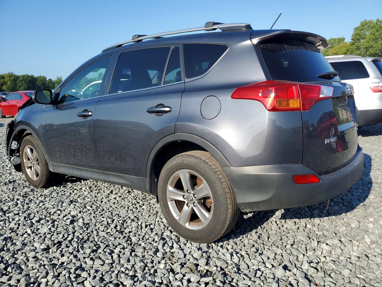 2015 TOYOTA RAV4 XLE — снимка 2