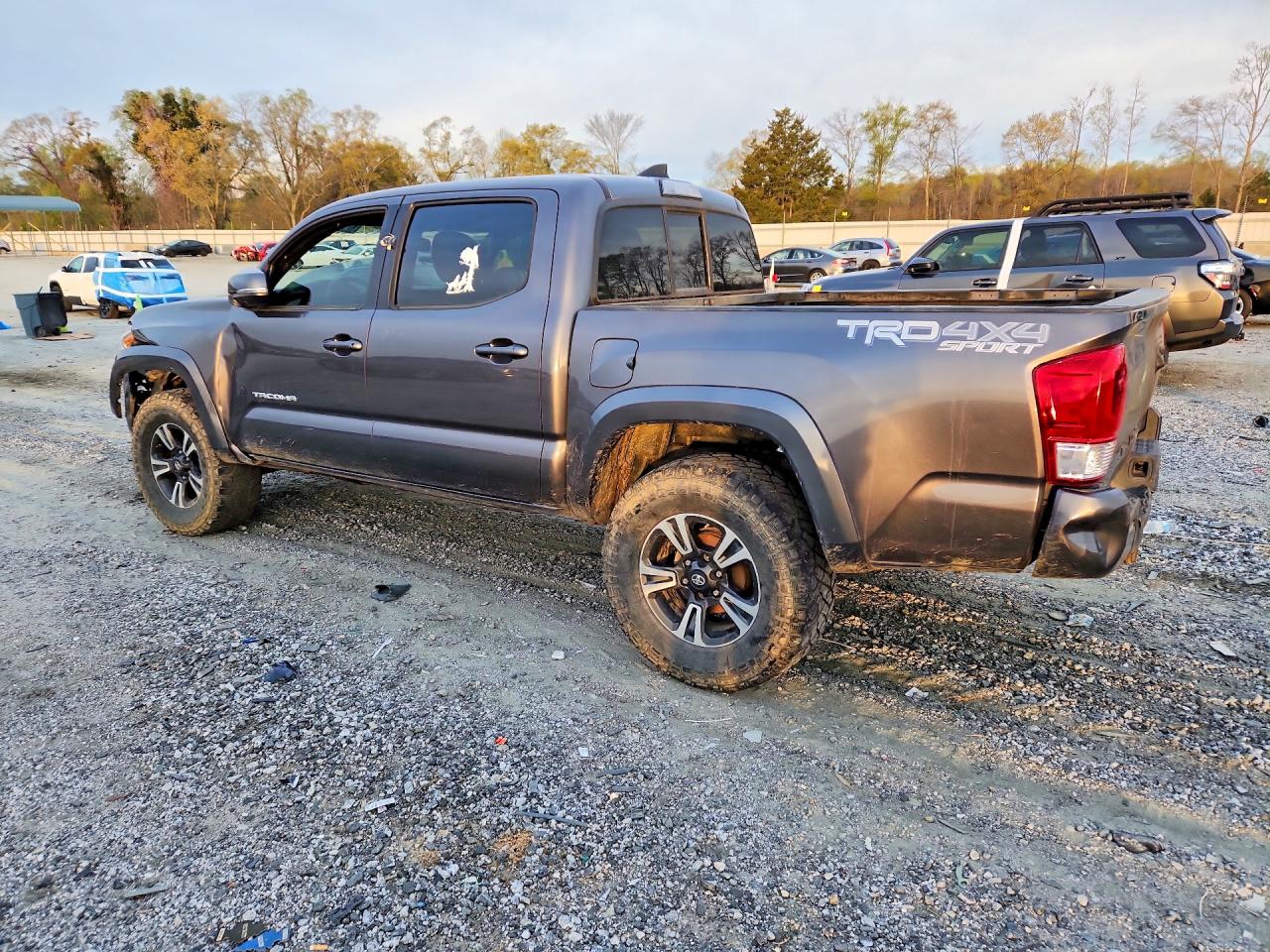 2016 TOYOTA TACOMA TRD SPORT — снимка 2