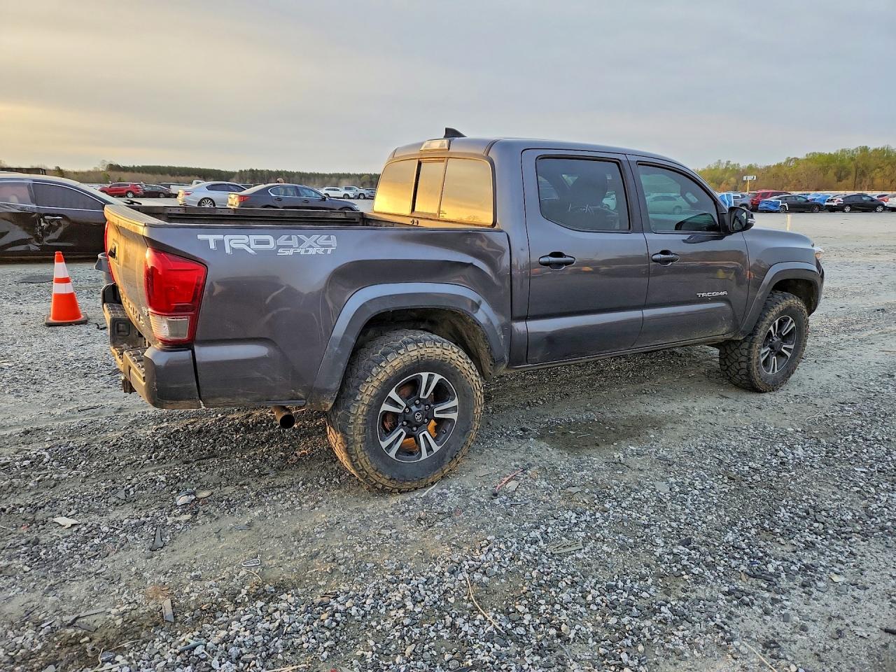 2016 TOYOTA TACOMA TRD SPORT — снимка 3