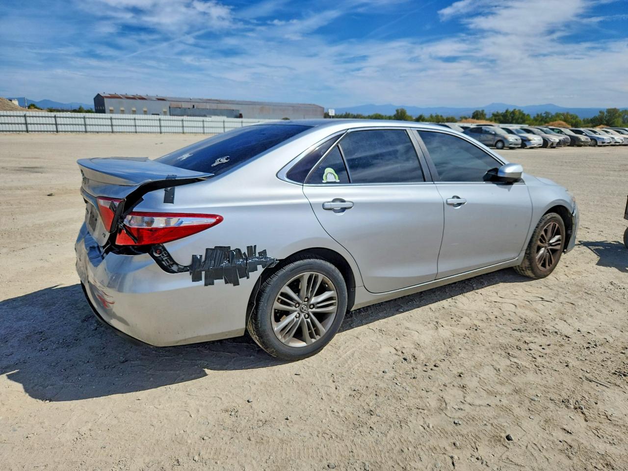 2017 TOYOTA CAMRY SE — снимка 3