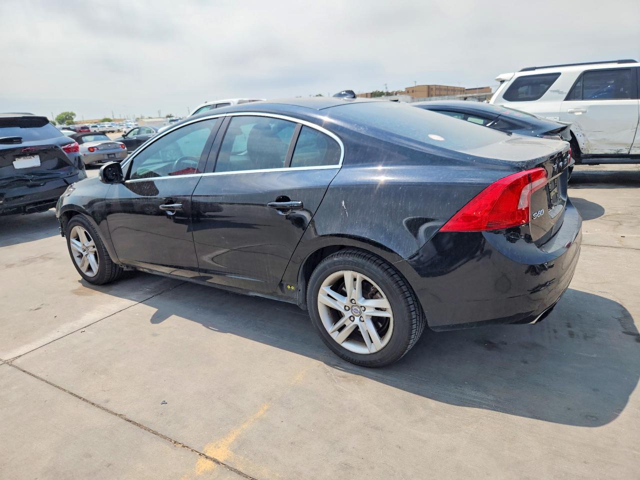 2015 VOLVO S60 PREMIER+ — снимка 2