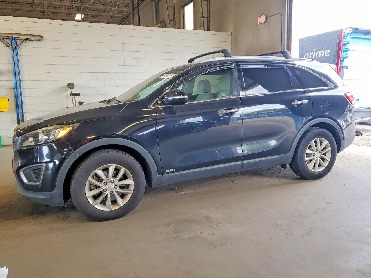 2016 KIA SORENTO LX
