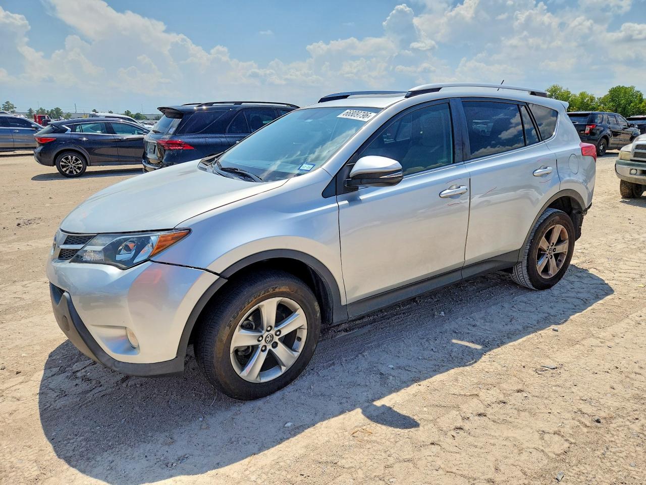 2015 TOYOTA RAV4 XLE