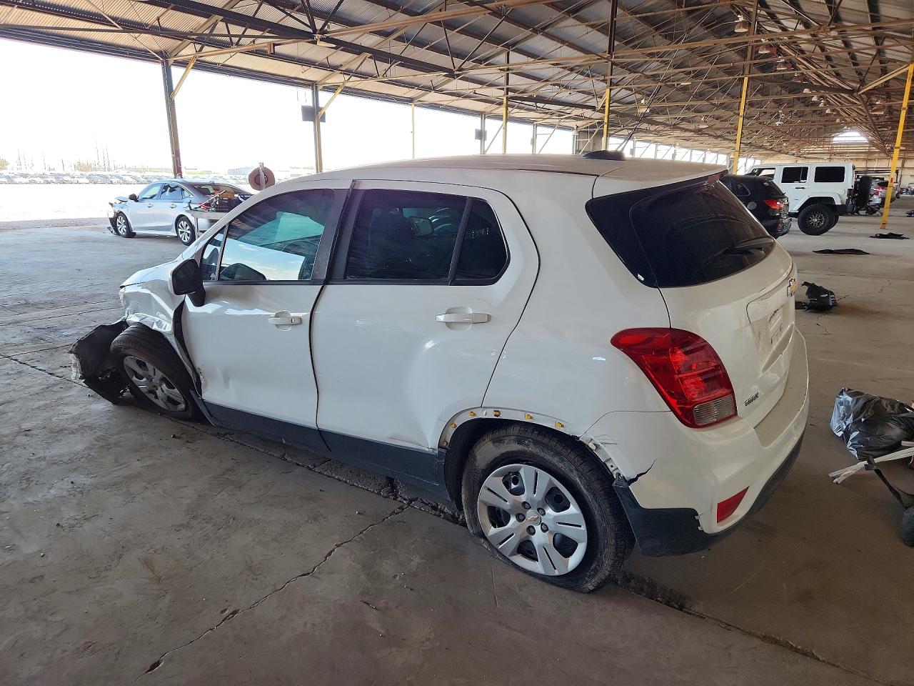 2017 CHEVROLET TRAX LS — снимка 2