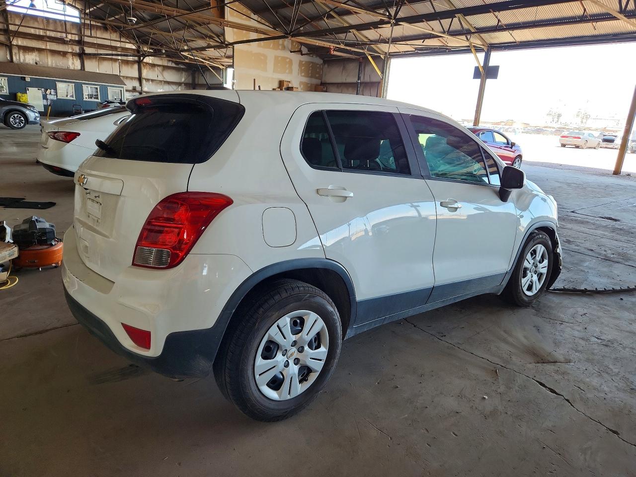 2017 CHEVROLET TRAX LS — снимка 3