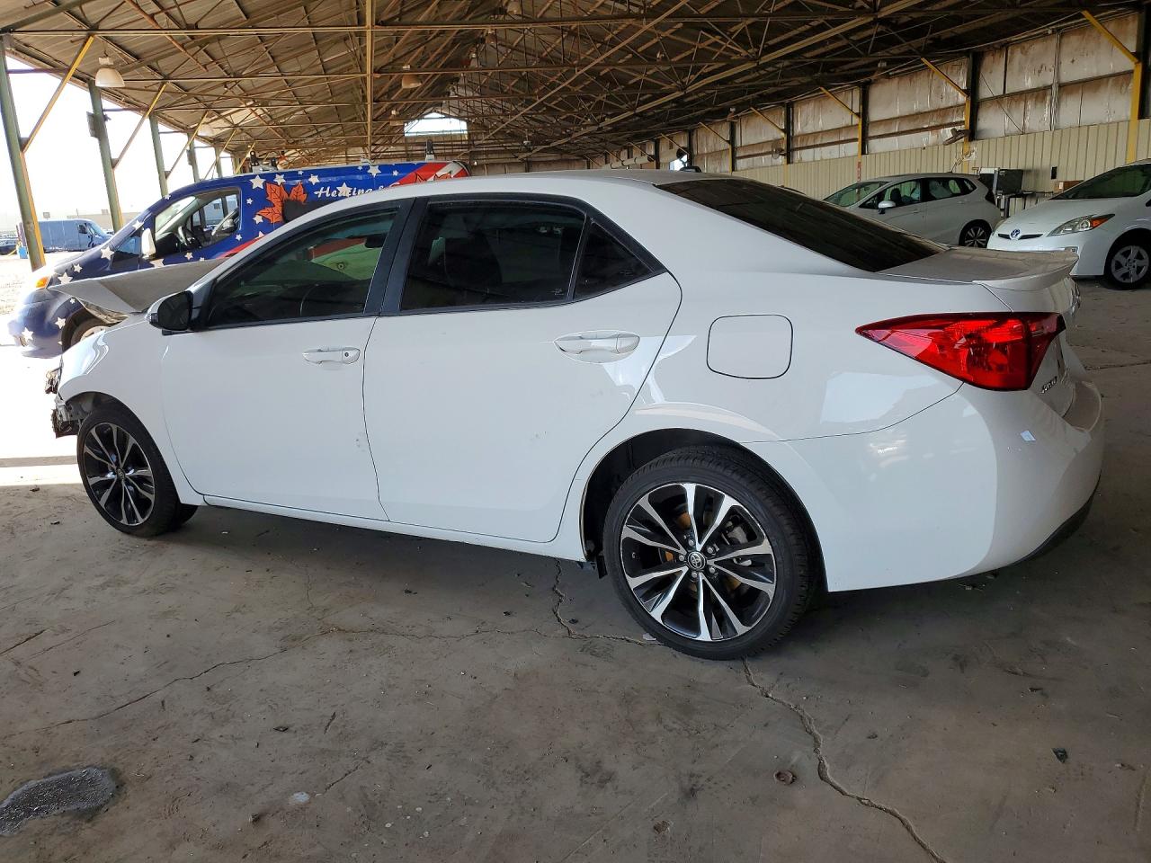 2018 TOYOTA COROLLA SE — снимка 2