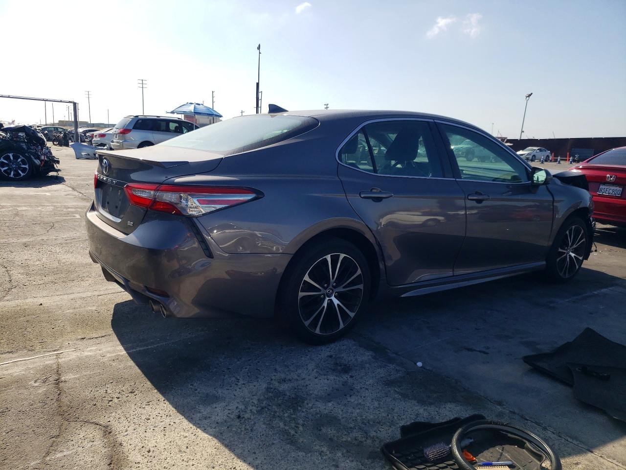 2019 TOYOTA CAMRY SE — снимка 3
