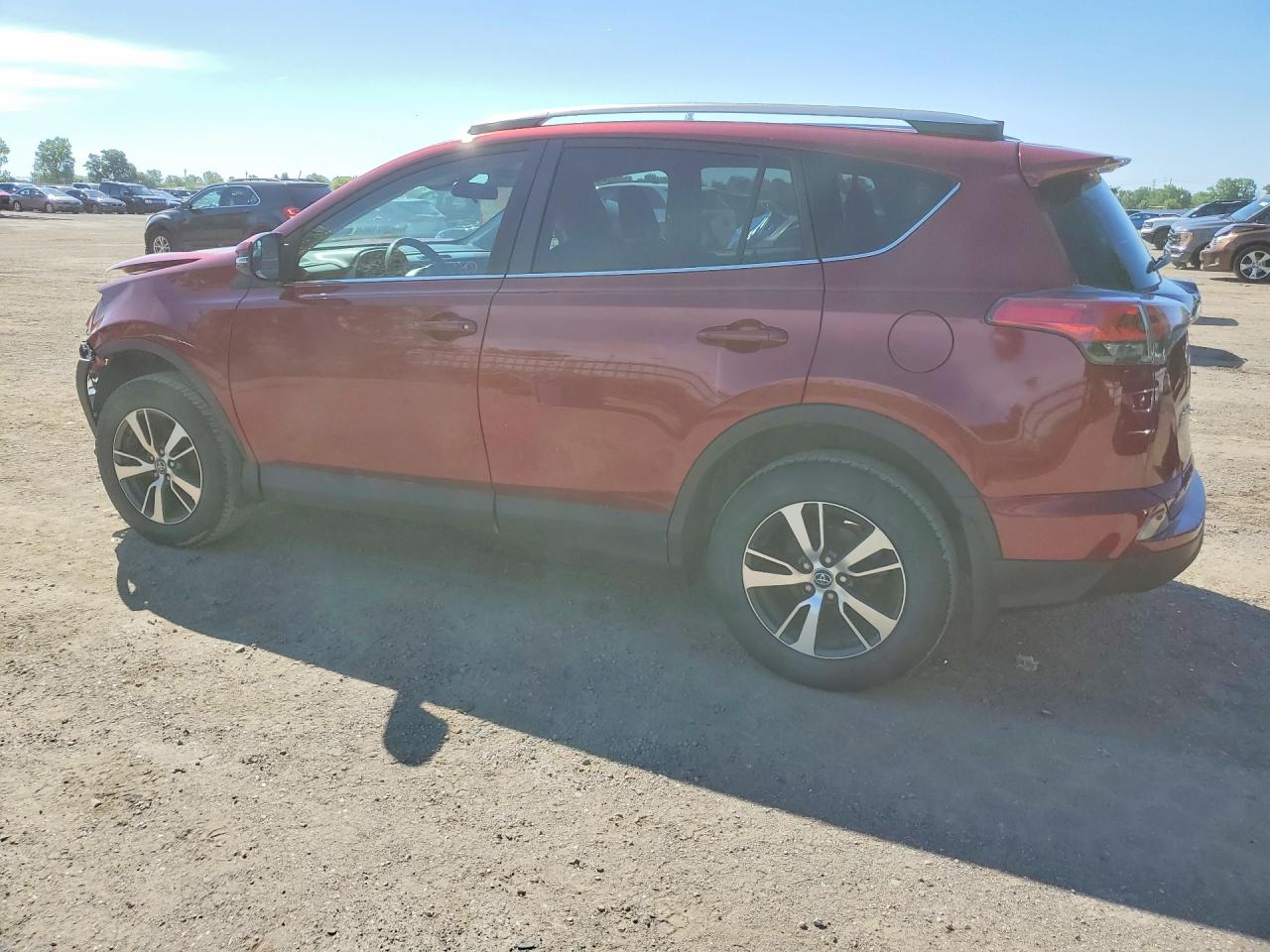2018 TOYOTA RAV4 LE — снимка 2