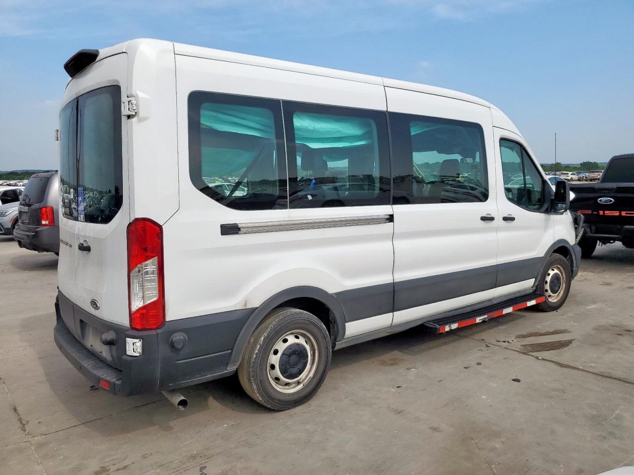2022 FORD TRANSIT T-350 — снимка 3