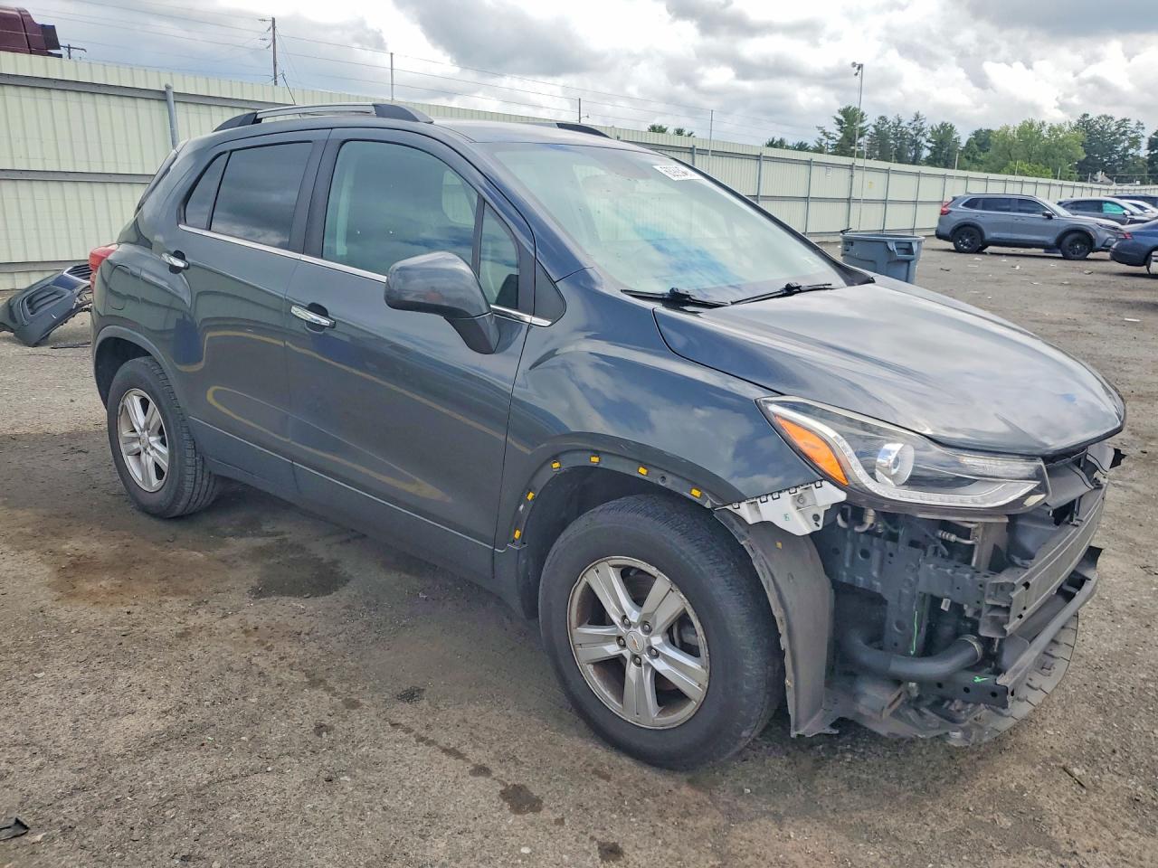 2017 CHEVROLET TRAX 1LT — снимка 4