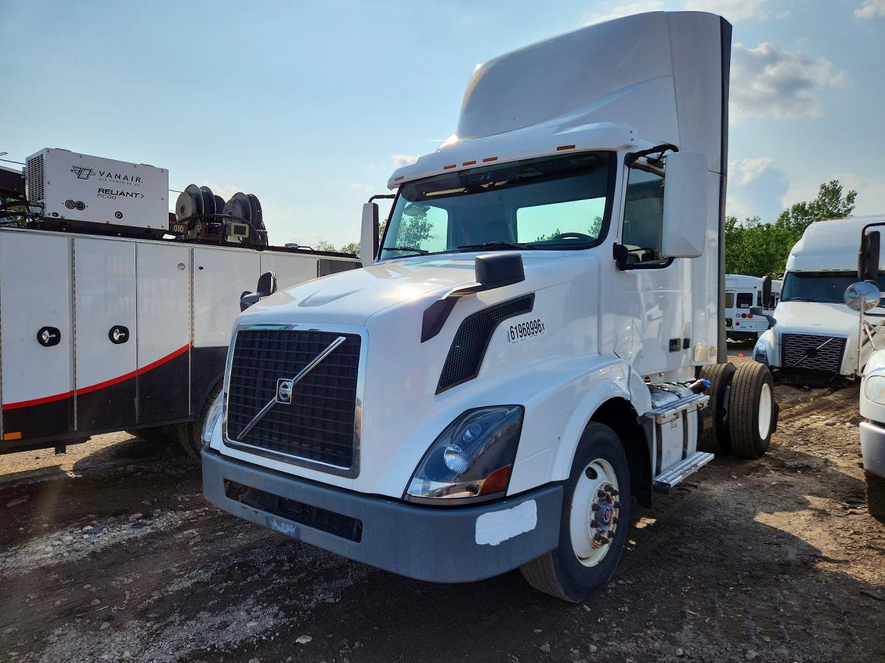 2016 VOLVO VN VNL