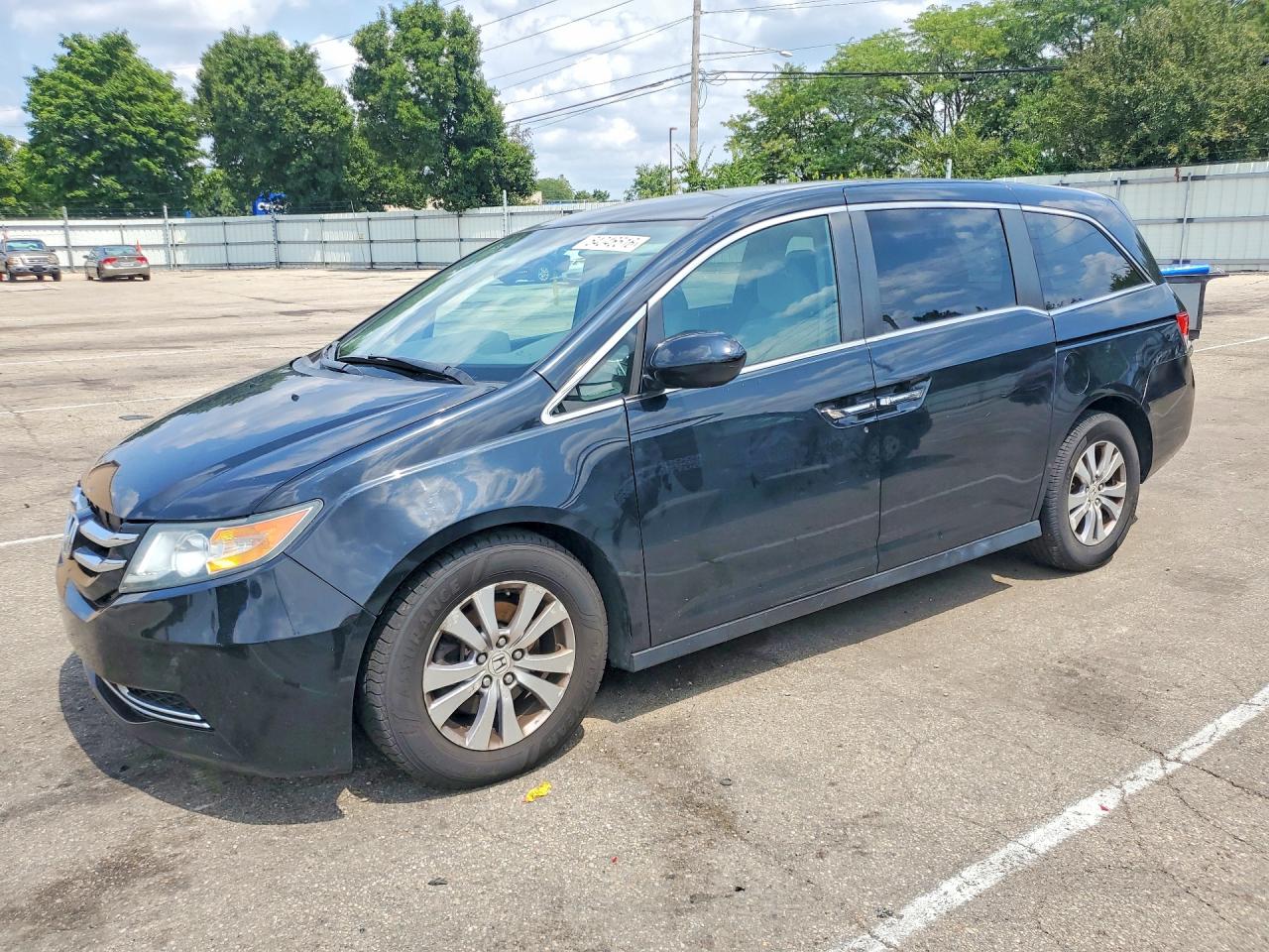 2016 HONDA ODYSSEY SE