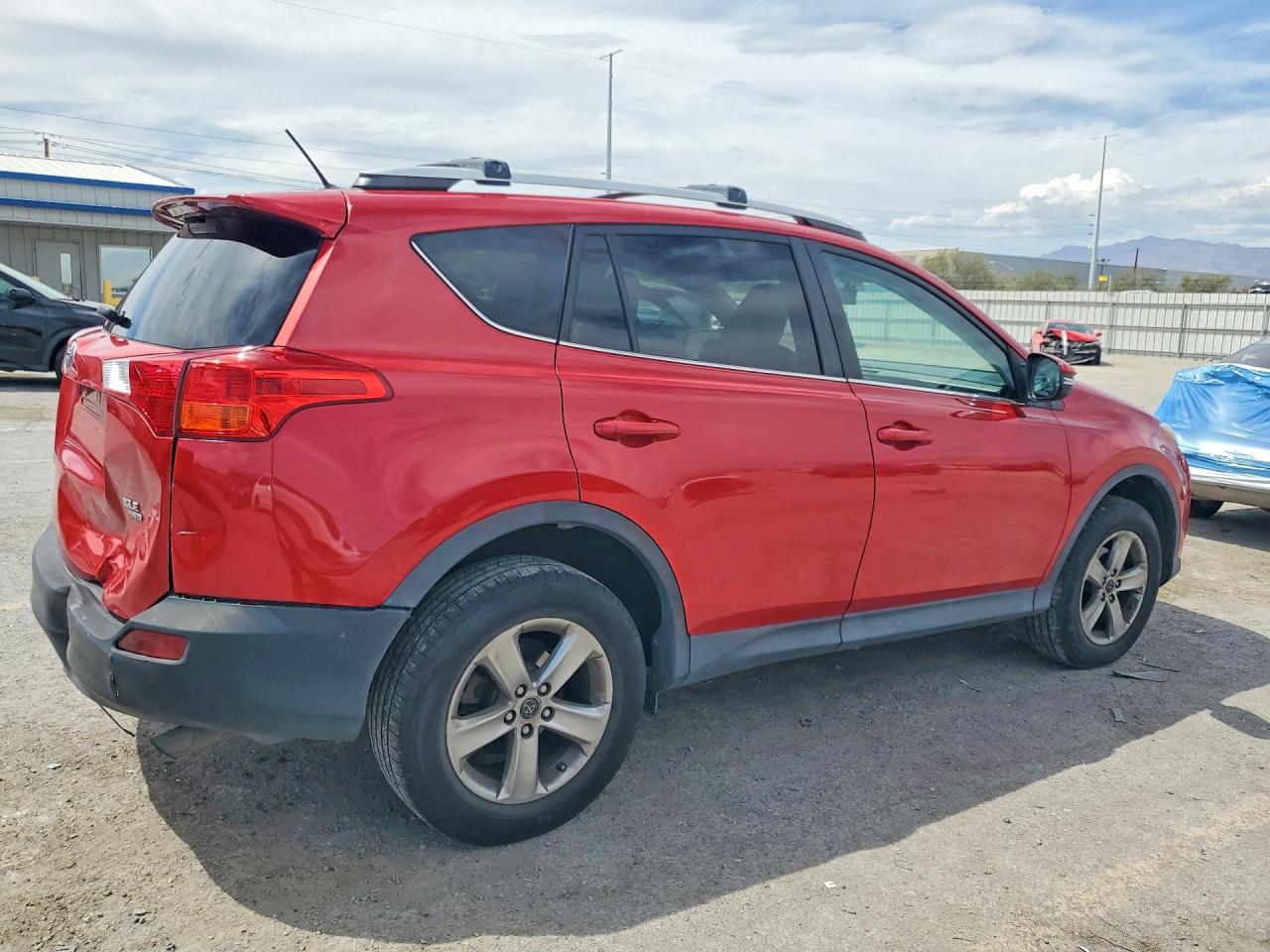 2015 TOYOTA RAV4 XLE — снимка 3