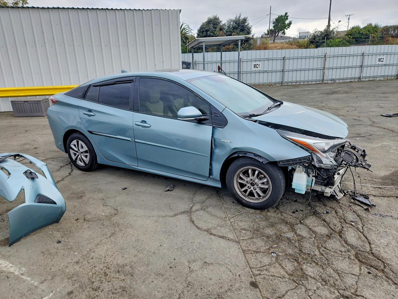 2018 TOYOTA PRIUS FOUR — снимка 4