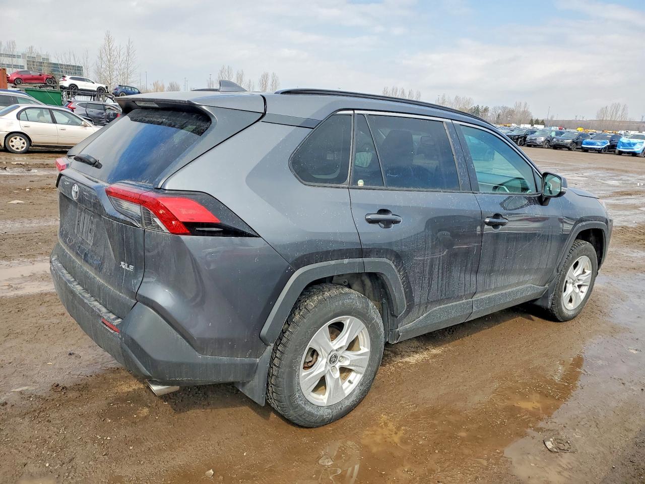 2021 TOYOTA RAV4 XLE — снимка 3