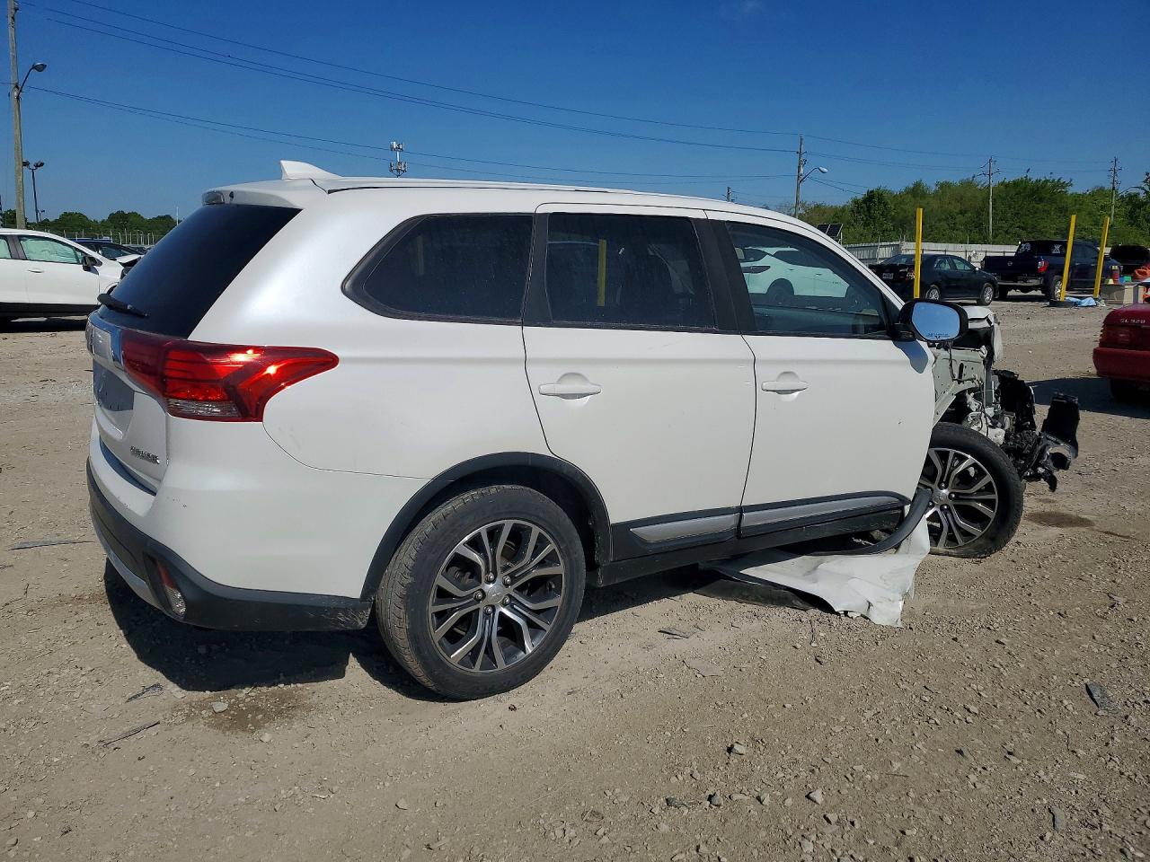 2018 MITSUBISHI OUTLANDER ES — снимка 3