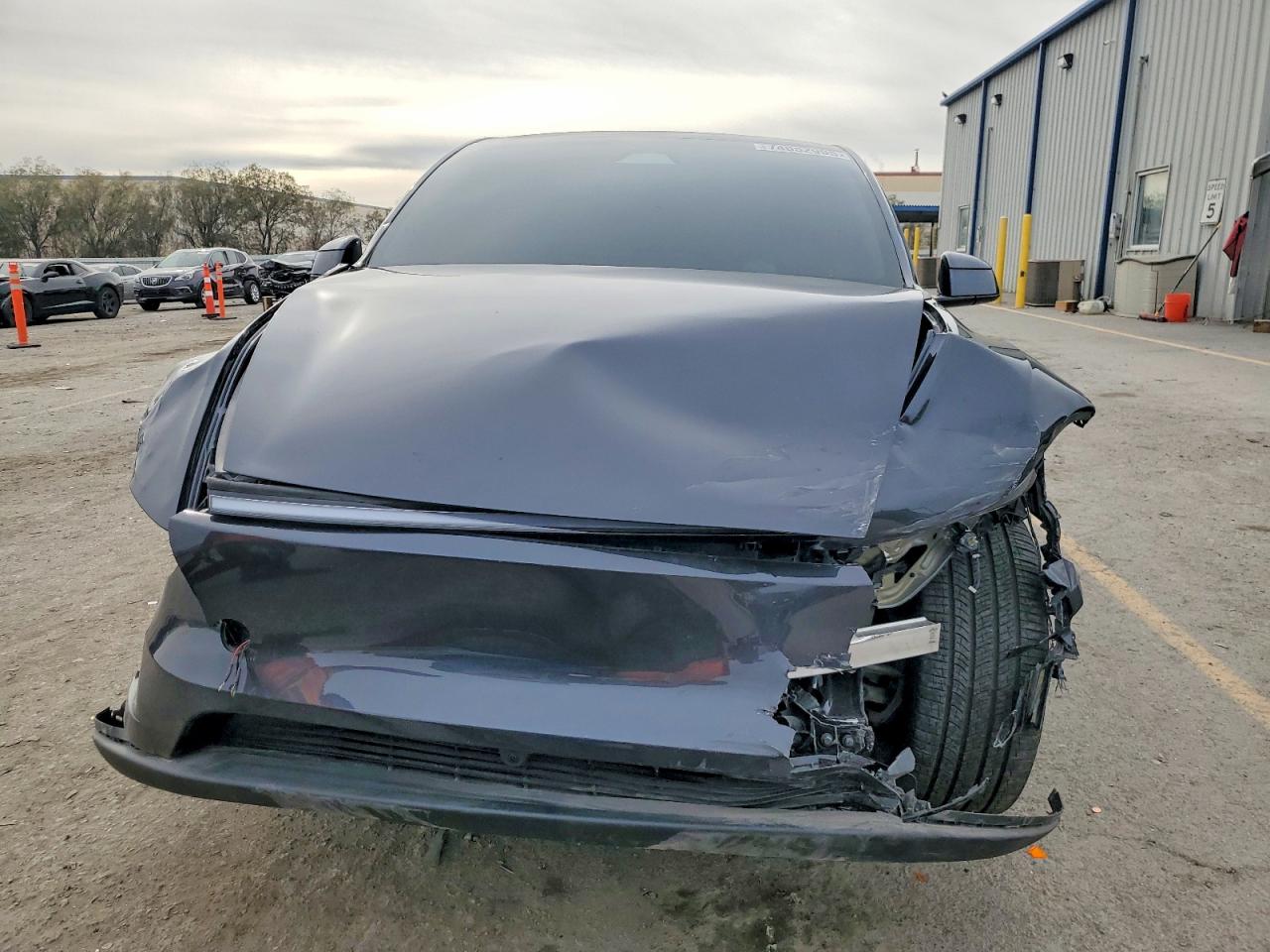 2026 TESLA MODEL Y — снимка 5