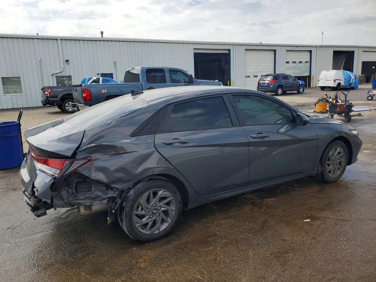2024 HYUNDAI ELANTRA SEL — снимка 3