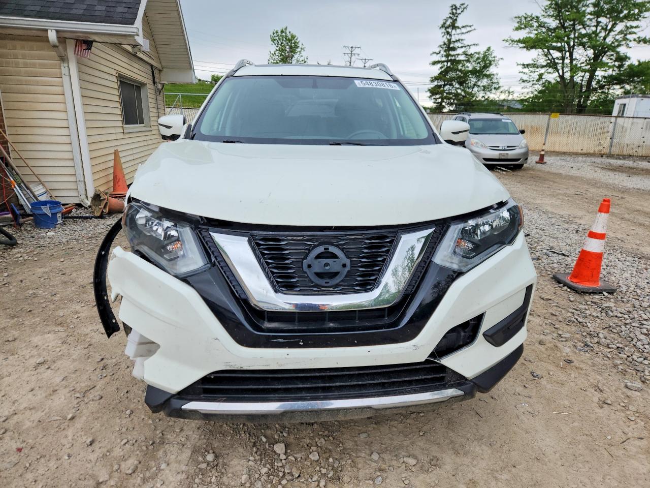 2017 NISSAN ROGUE SV — снимка 5