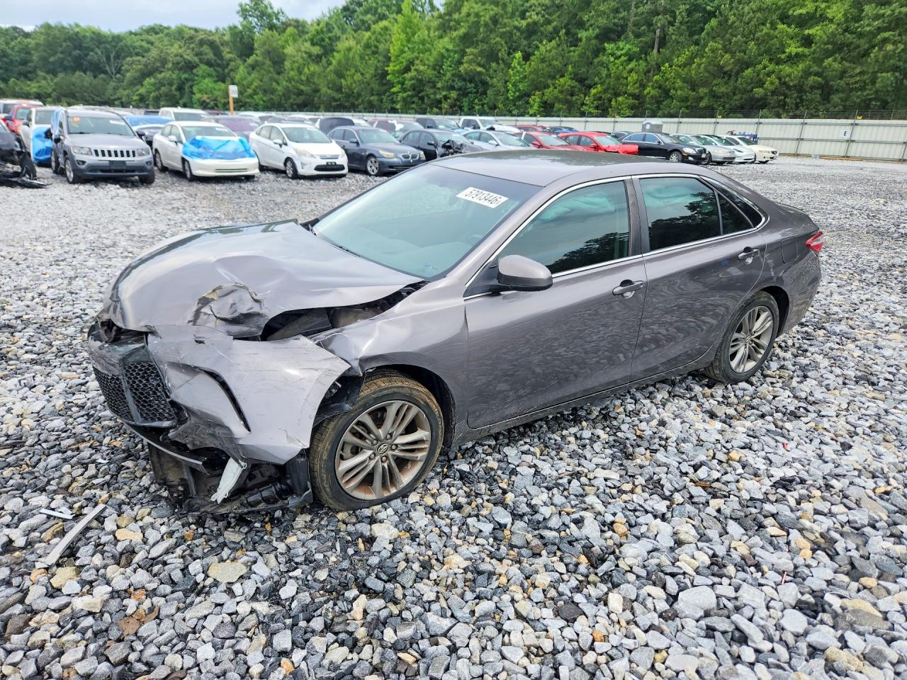 2017 TOYOTA CAMRY SE