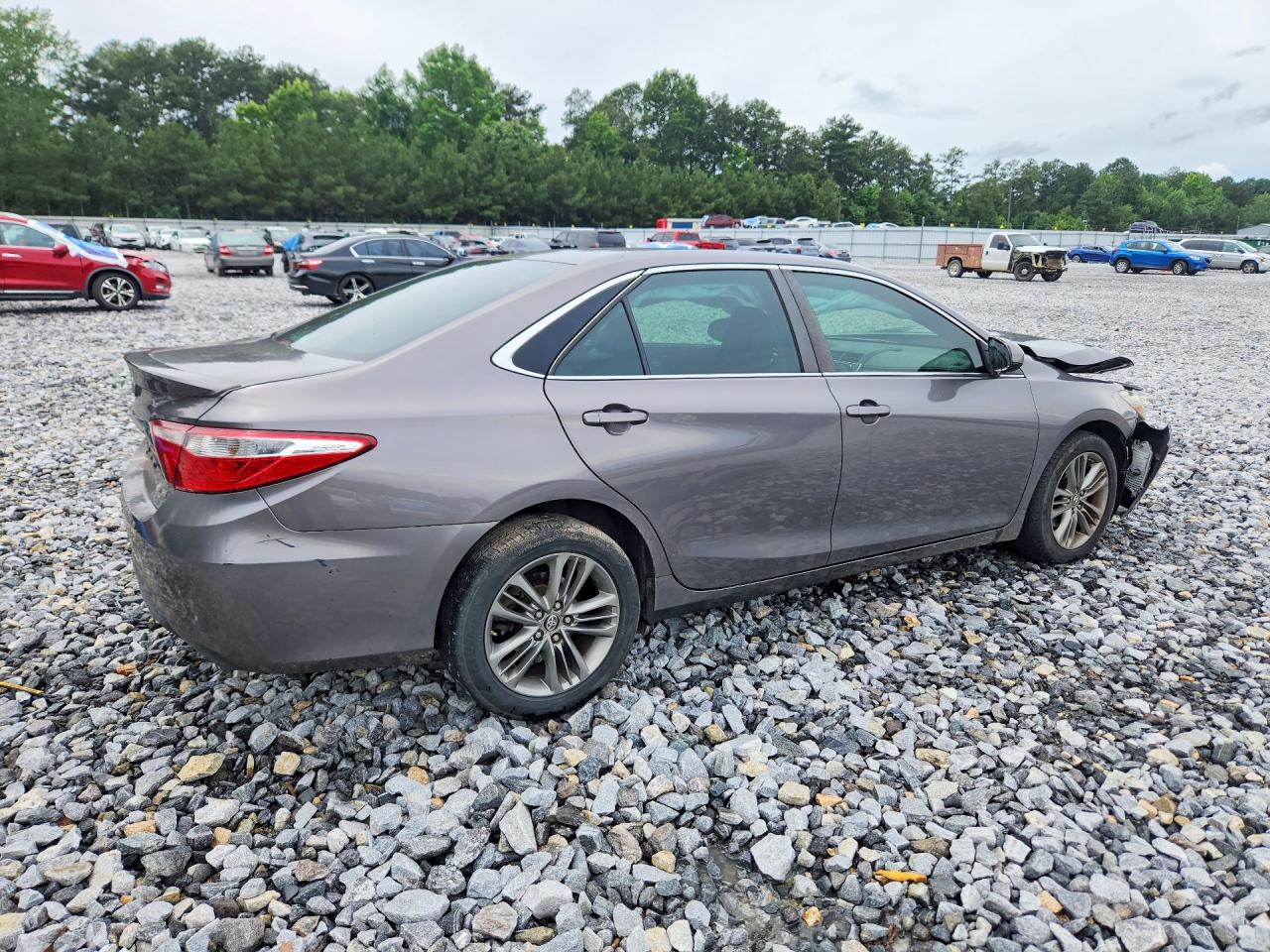 2017 TOYOTA CAMRY SE — снимка 3