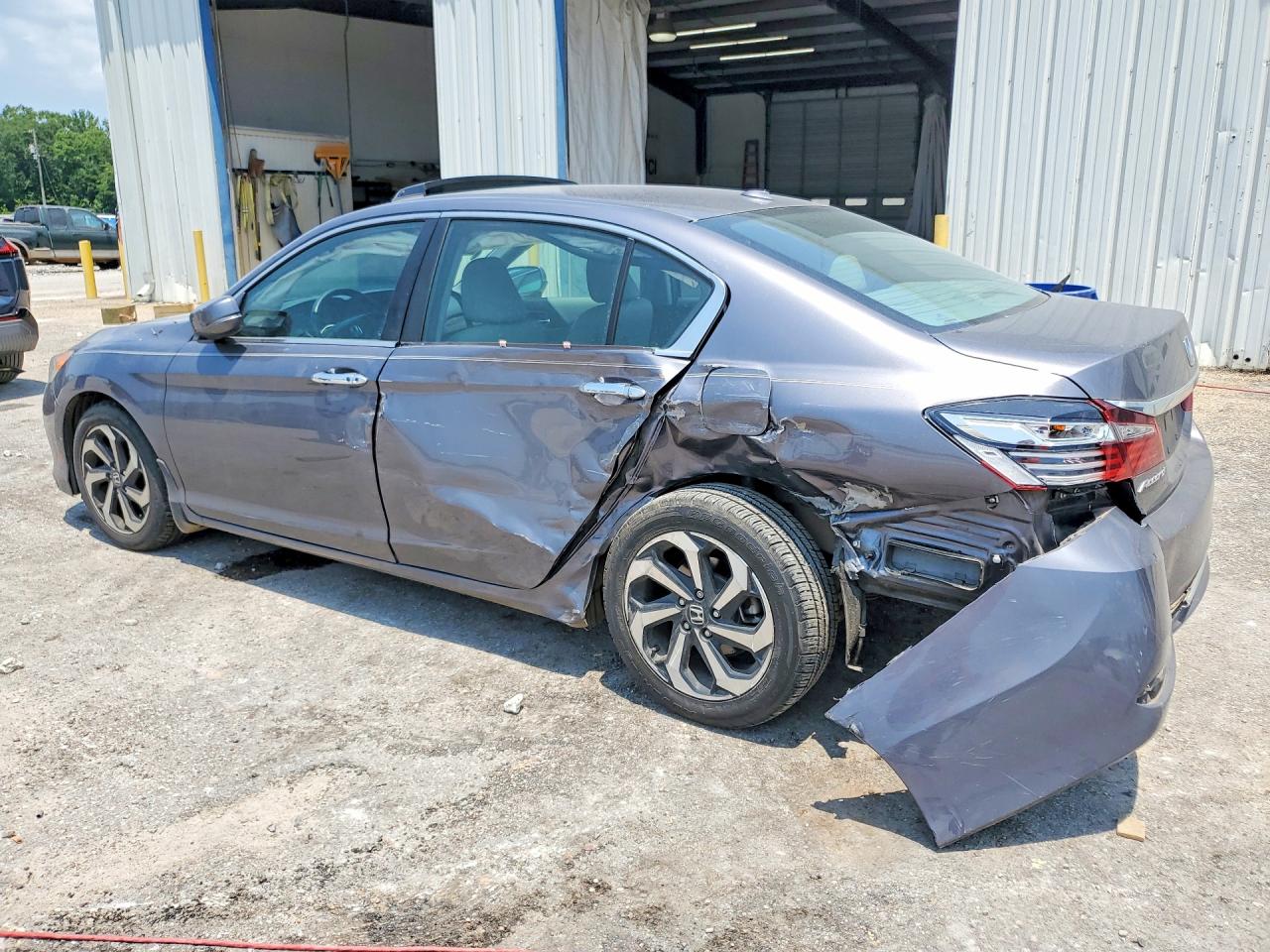 2016 HONDA ACCORD EXL — снимка 2