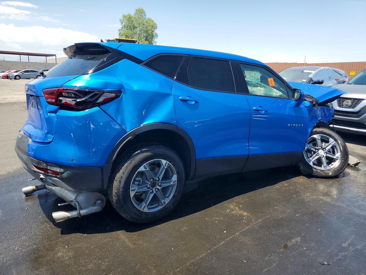 2025 CHEVROLET BLAZER 2LT — снимка 3