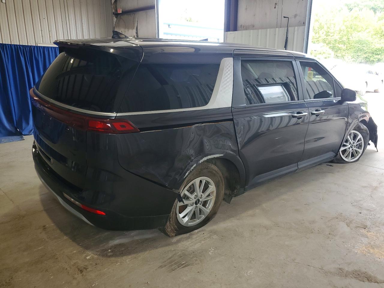 2023 KIA CARNIVAL LX — снимка 3